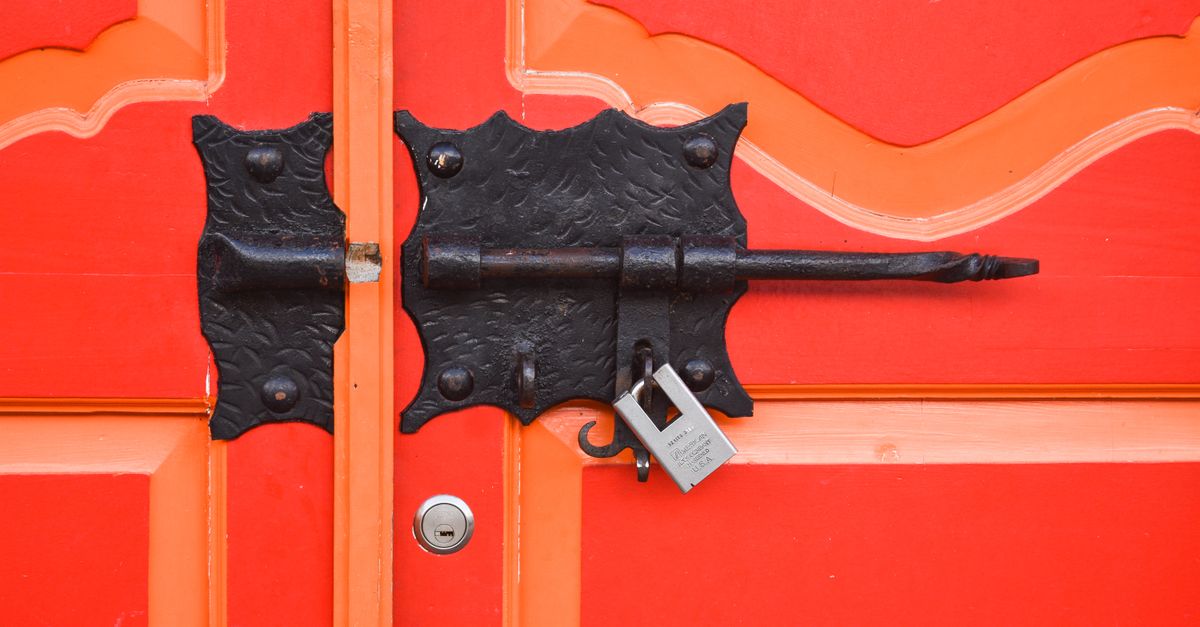 locksmith service technician — Empire Locksmith NYC