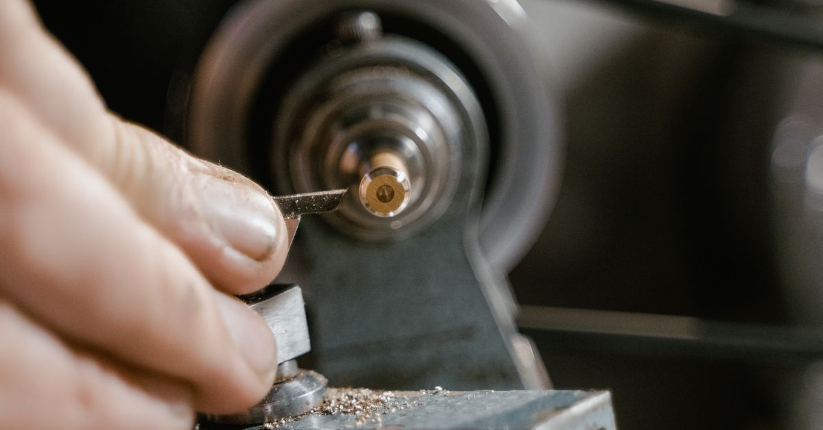 key maker professional — Empire Locksmith NYC