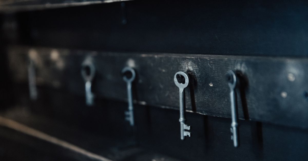 Lost Key, Emergency Locksmith Response, and Same-Day Security Restoration — Empire Locksmith NYC